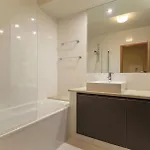 B27 - Luzbay 2 Bed Apartament