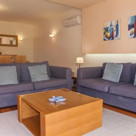 B27 - Luzbay 2 Bed Apartman