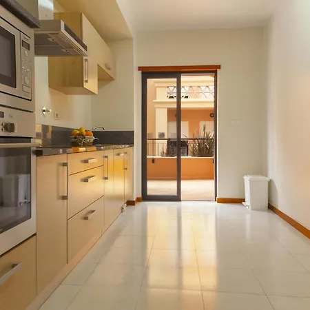 B27 - Luzbay 2 Bed * Luz