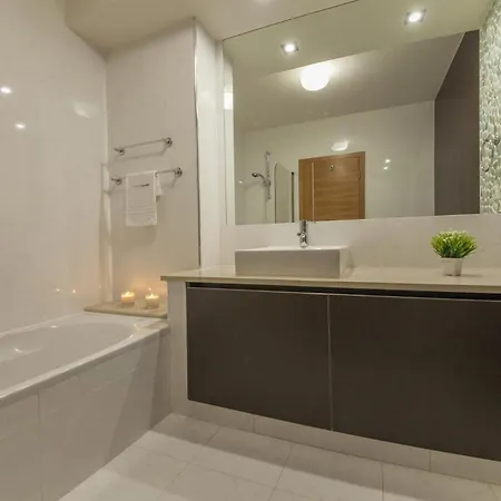 B27 - Luzbay 2 Bed Apartman