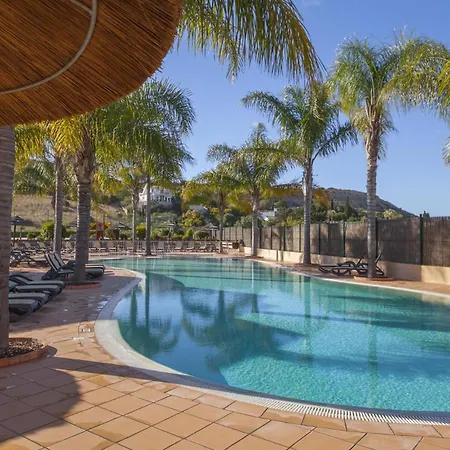 B27 - Luzbay 2 Bed * Luz