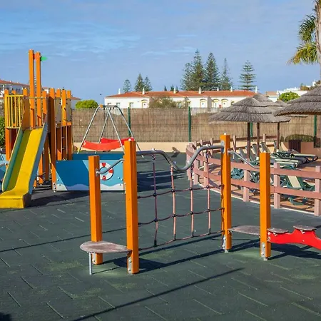 Lägenhet B27 - Luzbay 2 Bed