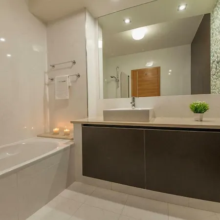 B27 - Luzbay 2 Bed * Luz