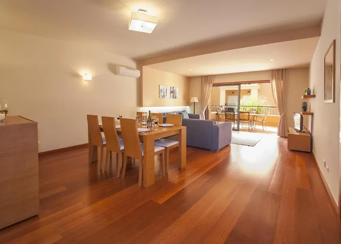 B27 - Luzbay 2 Bed Luz