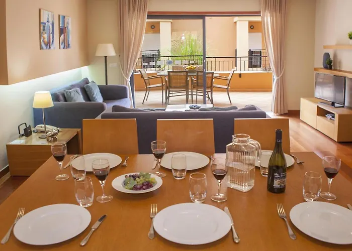 B27 - Luzbay 2 Bed Luz