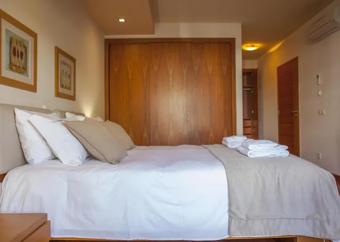 B27 - Luzbay 2 Bed Apartamento