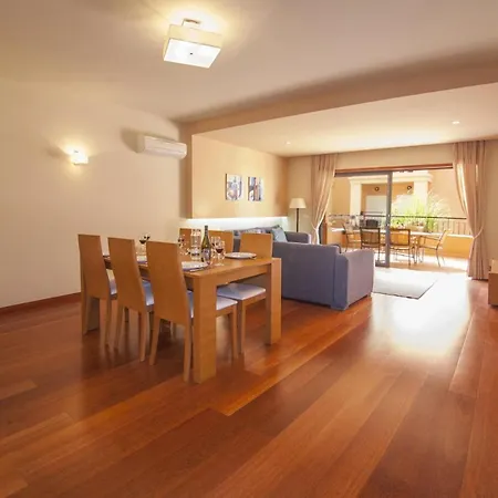 B27 - Luzbay 2 Bed Luz