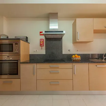 B27 - Luzbay 2 Bed Apartmán Luz