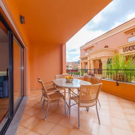 B27 - Luzbay 2 Bed Διαμέρισμα *