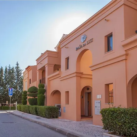 B27 - Luzbay 2 Bed Luz