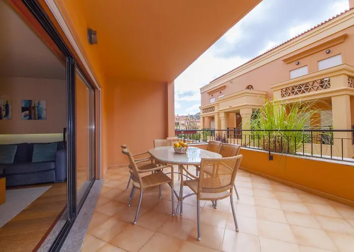 B27 - Luzbay 2 Bed Luz