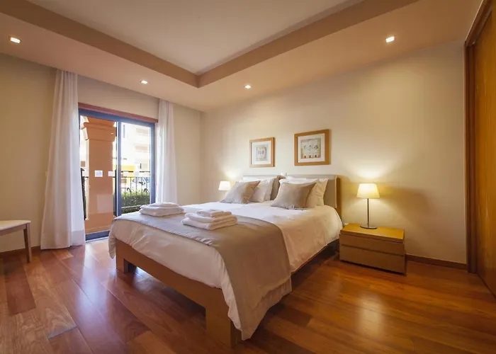 B27 - Luzbay 2 Bed * Luz
