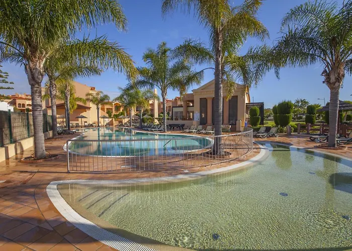 Apartment B27 - Luzbay 2 Bed
