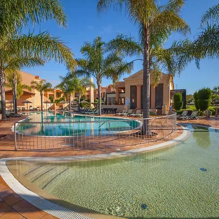 B27 - Luzbay 2 Bed Lejlighed